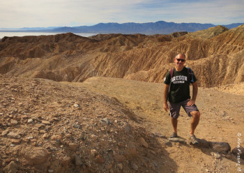 Paul poses on the ridge at Mecca Hills