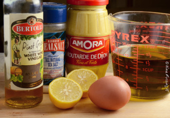This is all you need for a GREAT mayonnaise