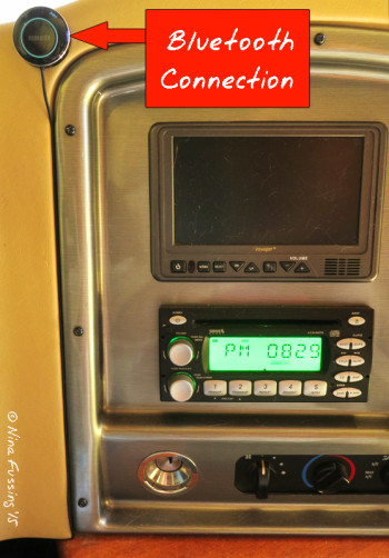 Our Bluetooth streaming hack. Nice and neat.