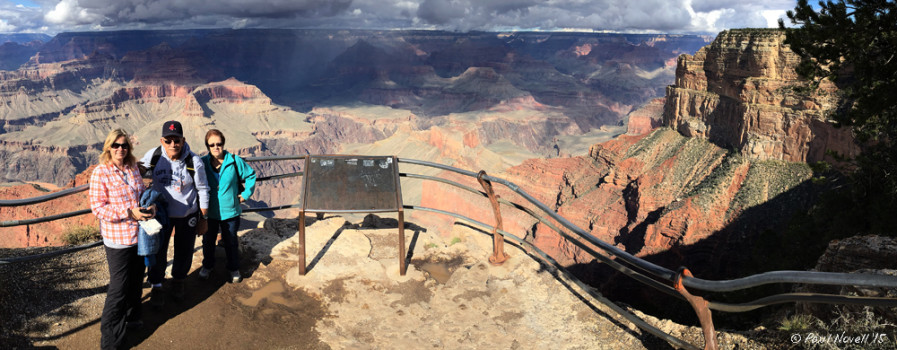 Out with the family on the rim of the Grand Canyon (Oct, 2015)