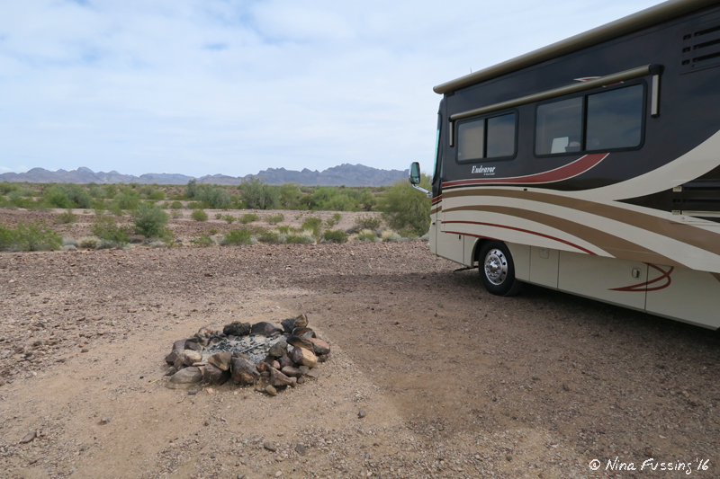 Desert Boondocking off Plomosa Road - Quartzsite, AZ 