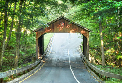 There are covered bridges here..